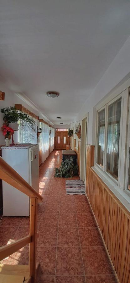 Hotel Kerekes Vendeghaz Rimetea Exteriér fotografie
