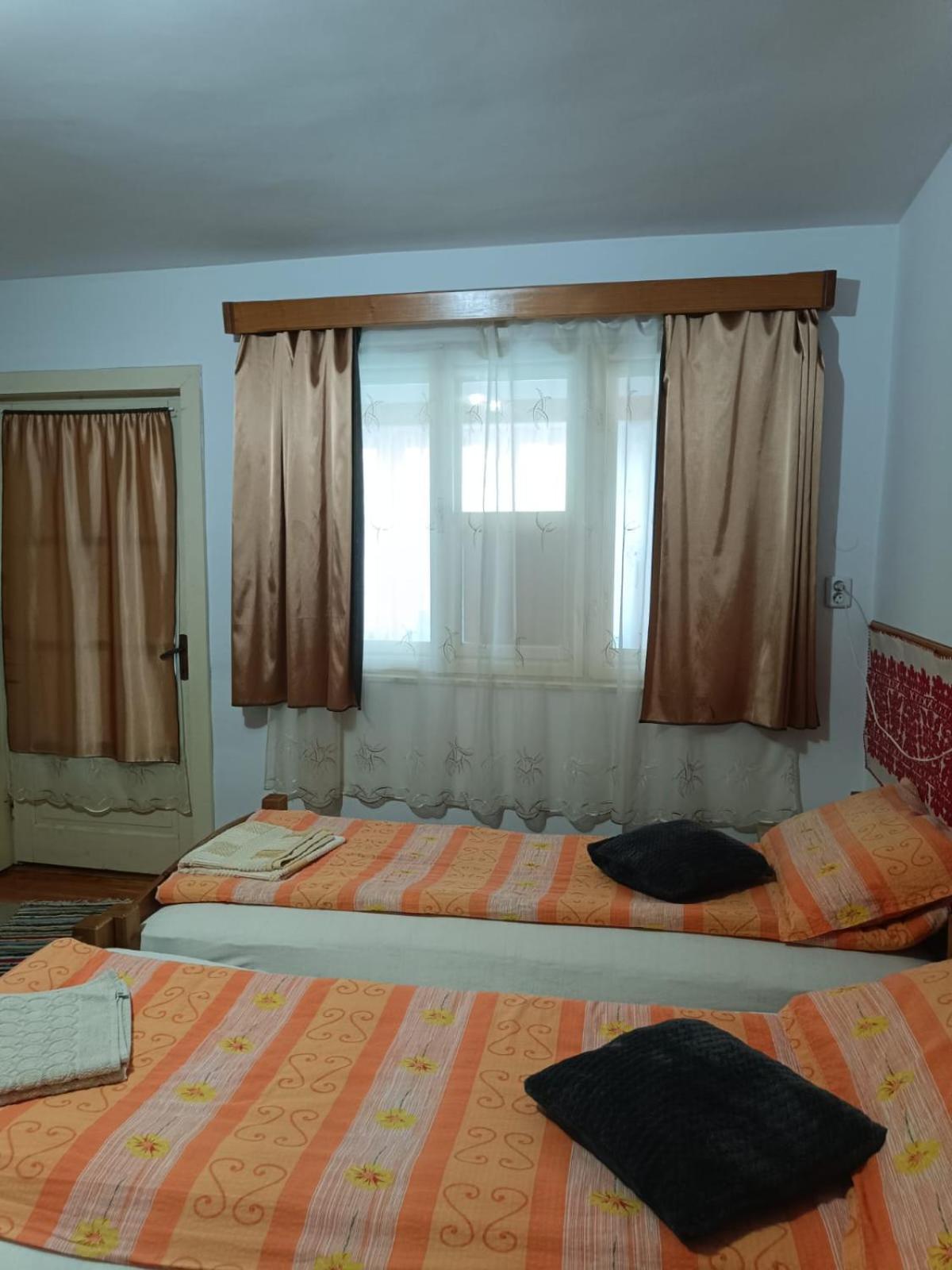 Hotel Kerekes Vendeghaz Rimetea Exteriér fotografie