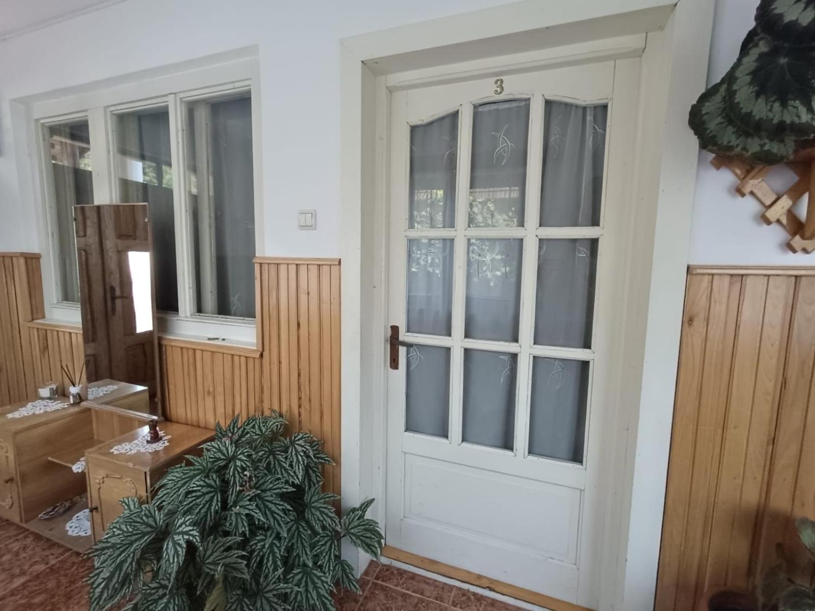 Hotel Kerekes Vendeghaz Rimetea Exteriér fotografie