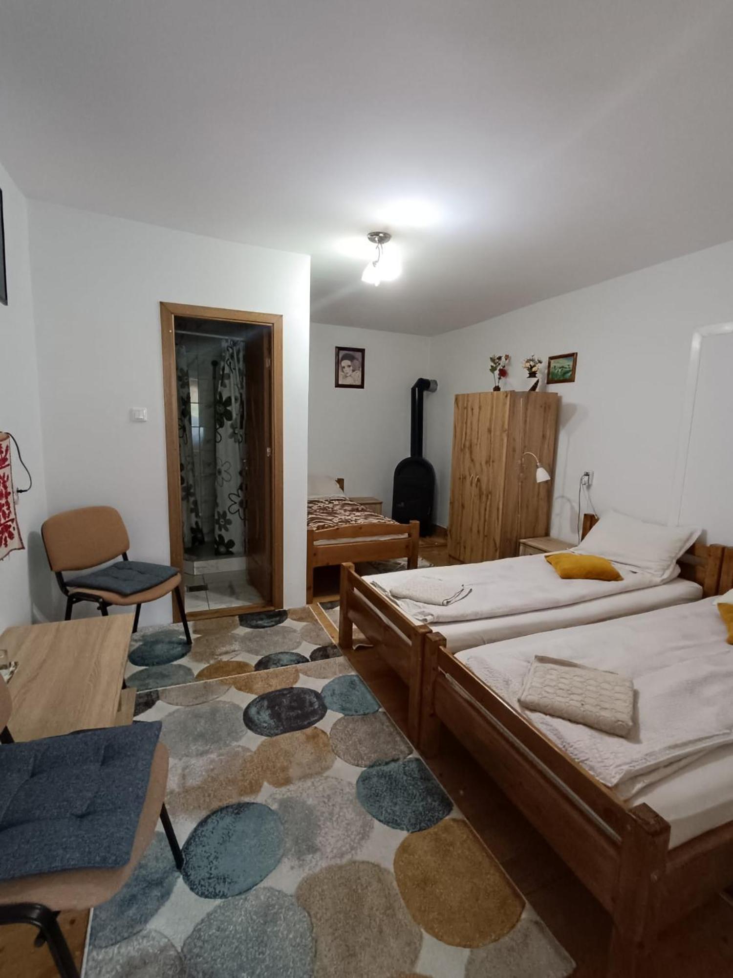 Hotel Kerekes Vendeghaz Rimetea Exteriér fotografie